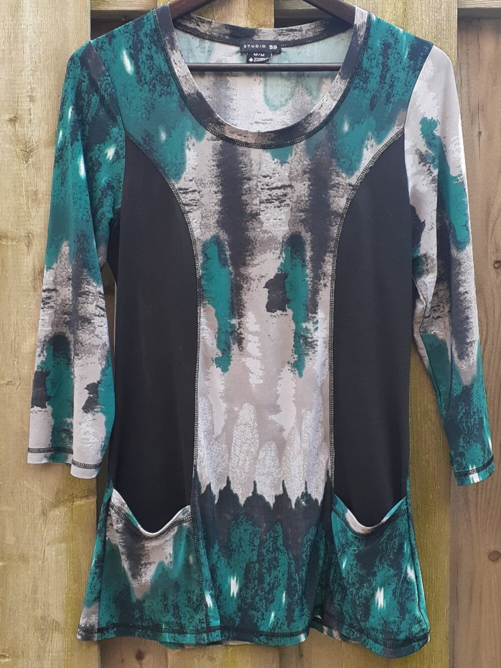Studio 59 Tunic Size Medium